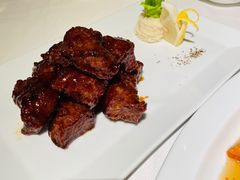 -HOMES上海本帮菜(襄阳公园店)