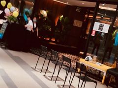 等位区-半秋山西餐厅(宜昌大洋店)