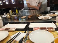 -利昂法式铁板主题餐厅(新奥购物中心店)