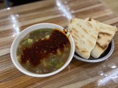 -老字号贾家肉丸糊辣汤(光明巷店)