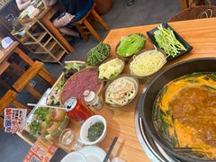 -黔三一夺夺粉酸汤火锅(百信店)