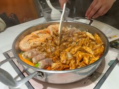 -黄记煌三汁焖锅(新佳丽江汉路店)