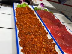 犇辣牛肉-喜悦小串丹东小黄牛海鲜烧烤大排档(民主广场店)