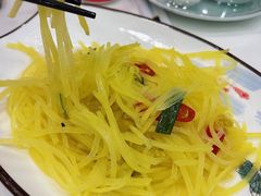 -老鄞江清水龙虾•赵赵家(江北店)