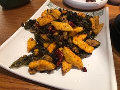 普洱茶炒包浆豆腐-云海肴·汽锅鸡·云南菜(苏州中心店)