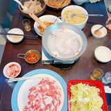 捞刀河畔乡野肉铺
