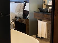 -广州天河希尔顿酒店