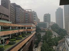 -香港大学