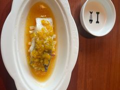 发酵贡椒蒸闽东黄鱼-龙吟山房(青龙山庄店)