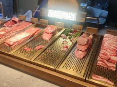 -山焱·炭火自助烤肉(周浦万达店)