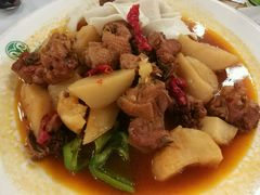 沙湾大盘鸡-塔哈尔·新疆盛宴(城西银泰店)
