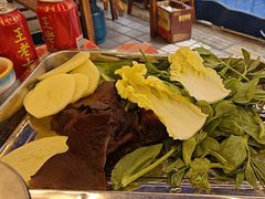 -金鼎雪山牦牛杂火锅(理县总店)