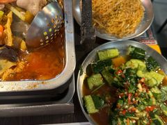 -后街佬·炭火鲜鱼杂(南城店)