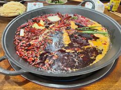 -黄潇洒老火锅(九眼桥宏济巷店)