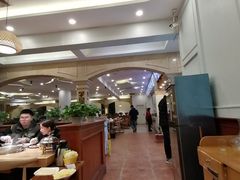 大堂-守柴炉烤鸭(中海国际店)