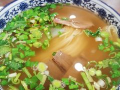 -陇尚人家中国蘭州牛肉面(高新万达店)