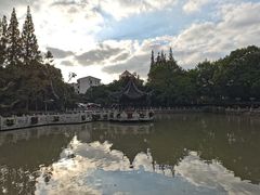 -汇龙潭