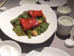 虎皮椒-御花园·粤菜·海鲜火锅(中山公园店)