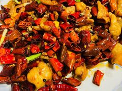 辣子肥肠-洪霞餐馆