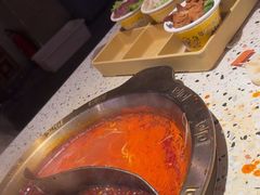 -红九格老火锅(三峡广场店)