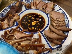 -鑫真味私房菜馆