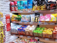 零售区-来伊份(田东路店)