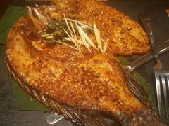 香茅草烤罗非鱼-云海肴·汽锅鸡·云南菜(天津国金汇店)