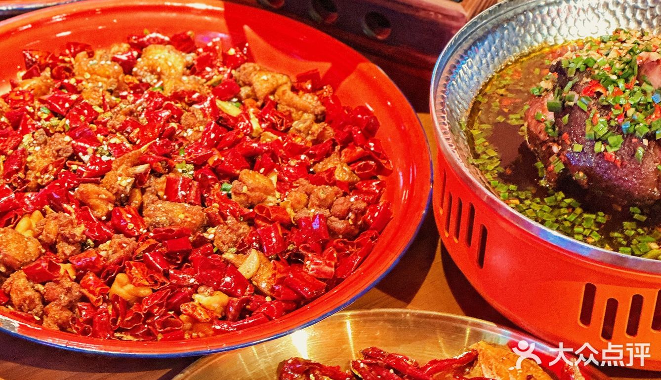 在魔都|空降一家阿黑重庆老字号川菜馆～