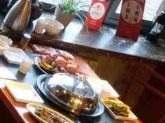-马路边上·小海鲜烧烤(八一路店)