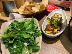 -肖四女乐山跷脚牛肉(滨江天街店)