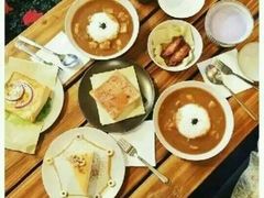 -澳门街美食城(世界城光谷步行街店)