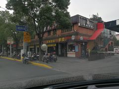 -三钢里-停车场