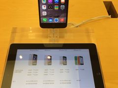 -Apple 零售店(Causeway Bay)