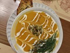 -Mark&Mars Restaurant