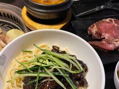 -军硕烤肉·部队火锅(二七万达店)