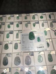 -北京七彩云南翡翠珠宝旗舰店(月坛店)