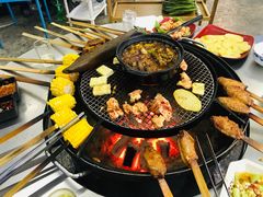 -彝人部落火盆烧烤(原内环足球场店)