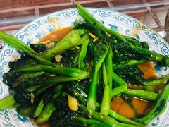 -家利美食店