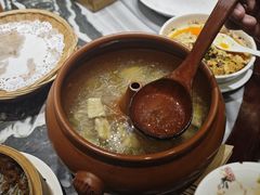 -蔼若春.传承三十年云南菜(金碧公园店)