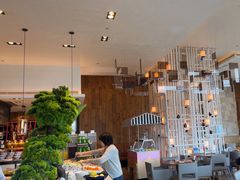 -松咖啡自助餐厅·松北香格里拉