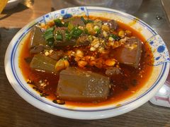 -肖四女乐山跷脚牛肉(世博源店)