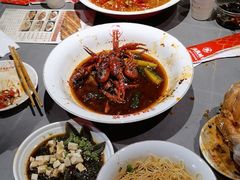 -郑东靓靓虾馆·金牌油焖大虾(天泽街店)