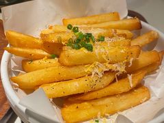芝士炸薯条-阿妮叶李(光谷世界城店)