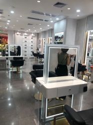 -Kraemer Paris  苏豪路易士·嘉玛发廊