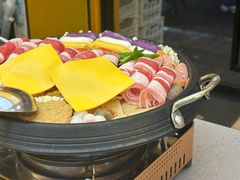 -豚妈妈汤饭·部队锅(南京东路店)