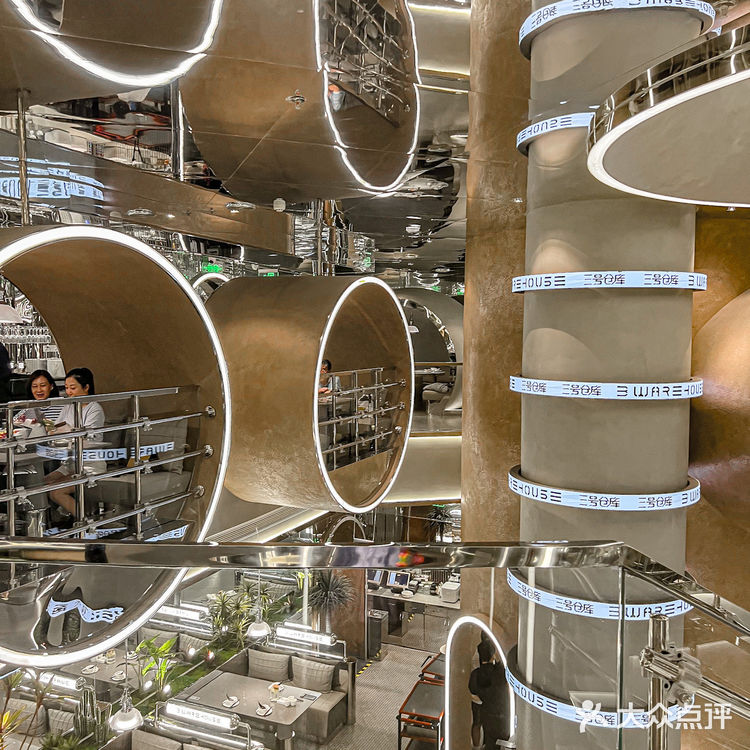 唯一的缺点不在我家楼下!!