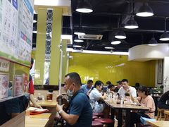大堂-银记肠粉店(南方医院店)