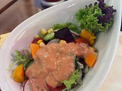 田园色拉-申德勒加油站西餐厅Schindlers Tankstelle(上海外滩店)