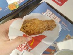 -麦当劳(百联西郊购物中心店)
