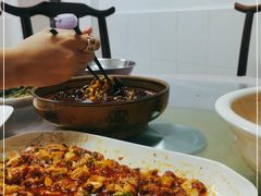 -洪霞餐馆